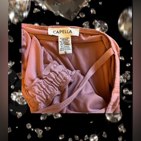 Capella EUC Scrunch Front Crop Top - Picture 4 of 4